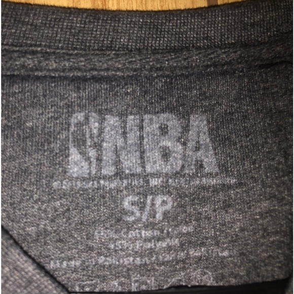 NBA crew neck - Picture 2 of 2
